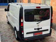 Renault Trafic 2015- Relingi Dachowe Czarne Krotkie, Zeliwne Stopy zdjęcia 4