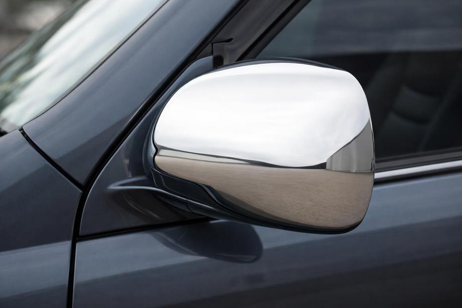 Toyota Land Cruiser Prado 120 2002-2009 Nakładki na Lusterka (2 szt., Stal Nierdzewna) Carmos - Turecka Stal Nierdzewna Image
