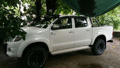 Toyota Hilux 2006-2015 Daszek Przedniej Szyby (na Uchwytach) zdjęcia 3