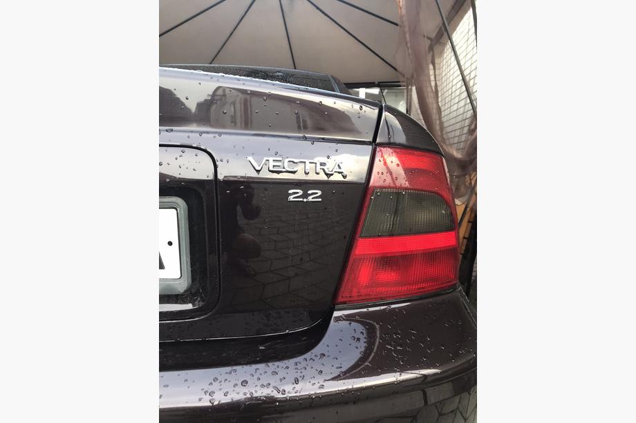 Opel Vectra B 1995-2002 Napis Vectra (Turcja) Image
