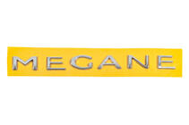 Renault Megane III 2009-2016 Napis Megane 908897337R (270mm x 25mm) zdjęcia 3