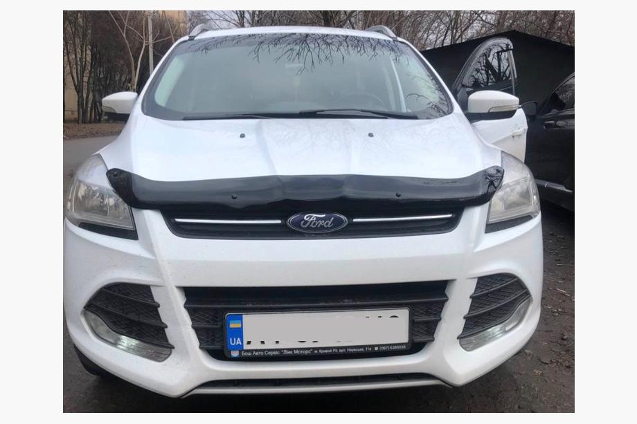Ford Kuga/Escape 2013-2019 Deflektor maski 2013-2016 EuroCap Zdjęcia 2