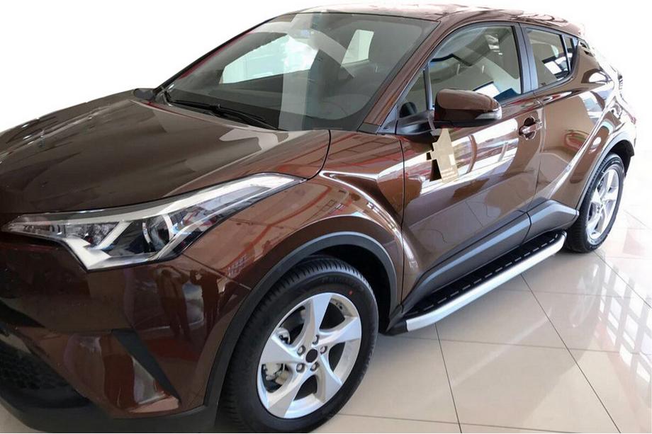Toyota C-HR 2016-2023 Progi boczne Fullmond (2 szt., aluminium) Image