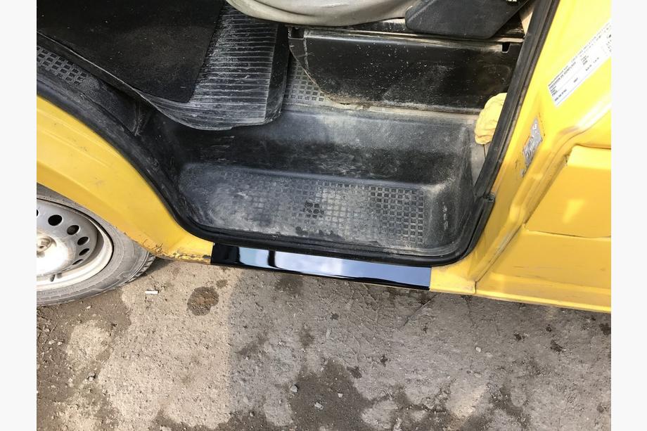 Volkswagen T4 Transporter 1990-2003 Nakładki progowe ABS (2 szt.) Połysk Zdjęcia 7