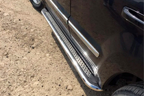 Jeep Grand Cherokee WK 2004-2010 Progi Boczne Maydos V2 (2 szt., stal nierdzewna) zdjęcia 1