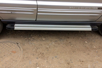 Jeep Grand Cherokee WK 2004-2010 Progi Boczne Maya V2 (2 szt., Aluminium) zdjęcia 2