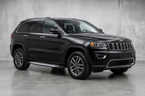 Jeep Grand Cherokee WK2 2010-2021 Progi Boczne Line (2 szt., Aluminium) zdjęcia 1