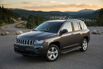 Jeep Compass 2006-2016 Progi Boczné Bosphorus Black (2 szt., Aluminium) zdjęcia 1