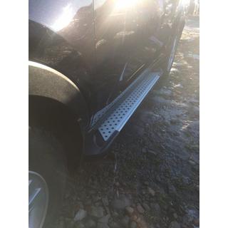 Progi Boczné Allmond Grey (2 szt., Aluminium) Kia Sportage 2010-2015 zdjęcia 4