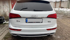 Audi Q5 2008-2017 Listwa chromowana nad tablicą rejestracyjną (stal nierdzewna) zdjęcia 2