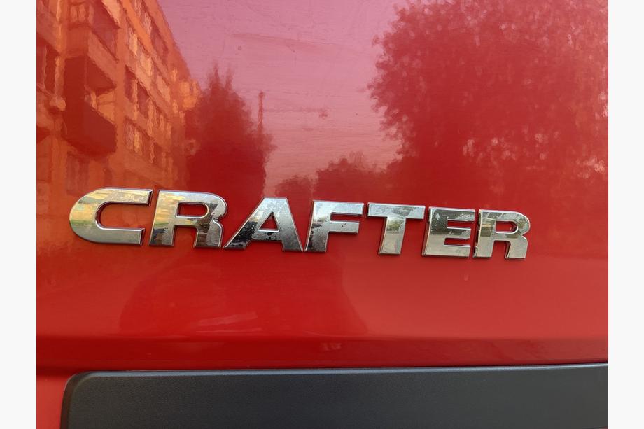 Volkswagen Crafter 2006-2016 Napis Crafter (kursywa) Zdjęcia 1