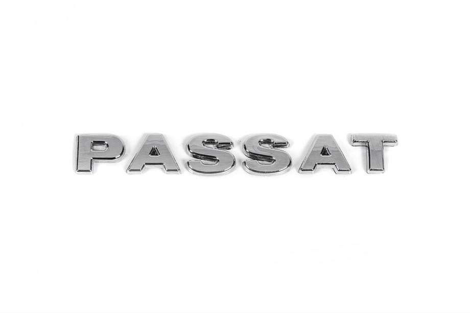Volkswagen Passat B6 2006-2012 Napis Passat Image