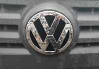 Volkswagen Passat B5 1997-2005 Emblemat przedni (2001-2005, jak oryginał) zdjęcia 1