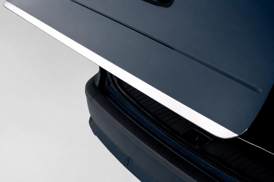 Chevrolet Captiva 2006-2019 Listwa bagażnika stal nierdzewna Image