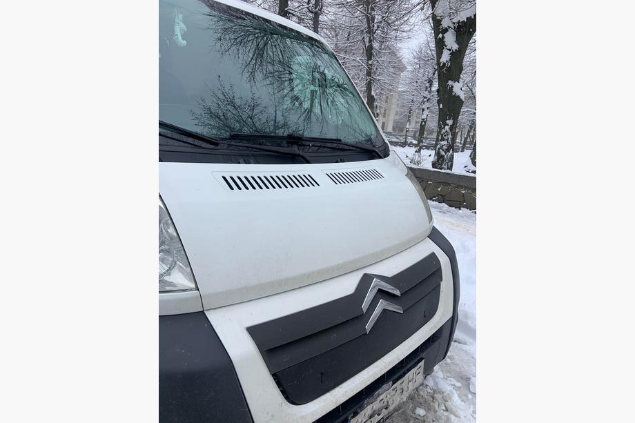 Citroen Jumper 2007-2025 Kratka zimowa (2006-2014) Błyszczący Zdjęcia 5