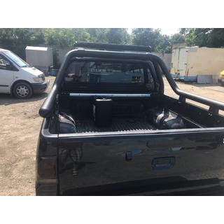 Pałąk na nadwozie (czarny) Toyota Hilux 2006-2015 zdjęcia 3