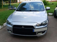 Mitsubishi Lancer X 2008- Ramka na tablice rejestracyjna (plastik) zdjęcia 3