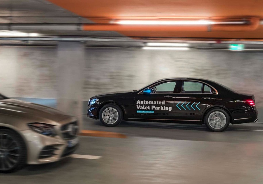 Mercedes-Benz opracował autonomiczny system parkowania