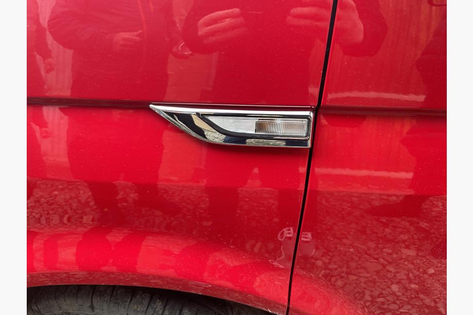 Volkswagen T6 2015-2024 Nakładki na kierunkowskazy boczne 2015-2019 (2 szt., plastik) Image