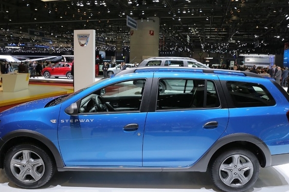 Renault zaprezentuje w Polsce nowy kombi Logan MCV Stepway Cross