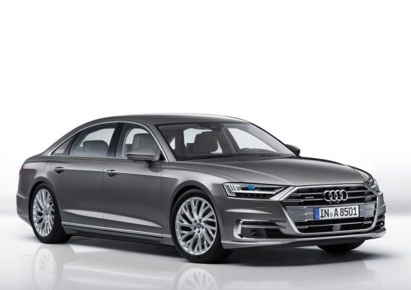 Przegląd sedan Audi A8 2018 roku roku modelowego