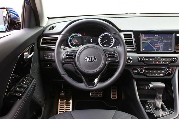 Ukraińcy oferują hybrydowy crossover Kia Niro w niższej cenie