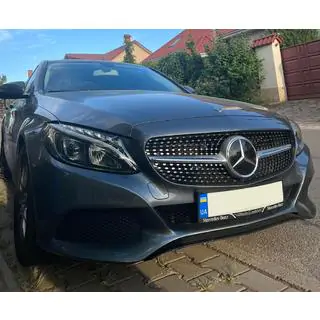 Przedni Grill Diamond Silver (do Avantgarde/AMG-Line/C43 AMG) zdjęcia 4