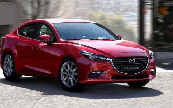 Przegląd odświeżony Mazda 3