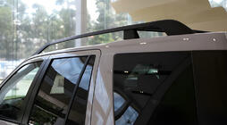 Land Rover Freelander II 2006–2014 Oryginalne relingi dachowe (2 szt) zdjęcia 3