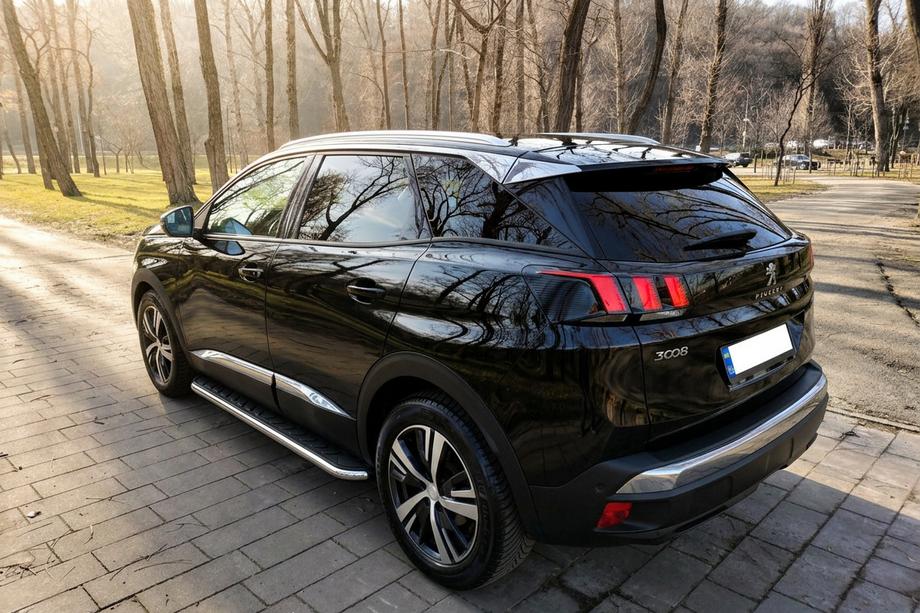 Peugeot 3008 2016-2023 Progi Boczne Maydos V1 (2 szt., Aluminium i Stal Nierdzewna) Image
