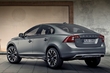 Szwedzki sedan Volvo S60 Cross Country terenowe zdjęcia 3