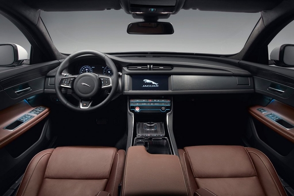 Jaguar wyda kombi, który będzie konkurentem dla Mercedesa Klasy E i BMW 5 Series Zdjęcie 3