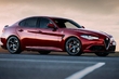 Włoska charyzma w sedan Alfa Romeo Giulia zdjęcia 2