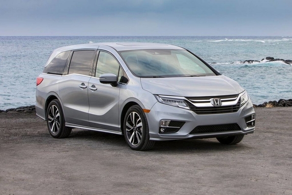 Przegląd minivan Honda Odyssey
