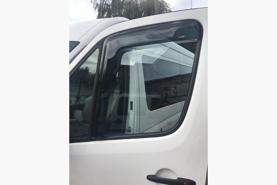 Mercedes Sprinter W906 2006–2018 Przyklejane owiewki (2 szt, HIC) Zdjęcia 11