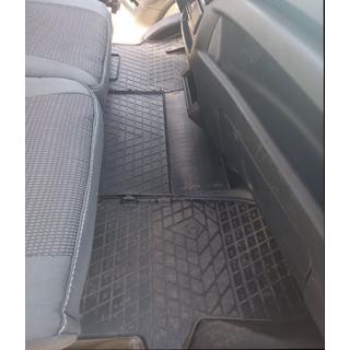Dywaniki gumowe (3 szt, Stingray Premium) Iveco Daily 2014- zdjęcia 2