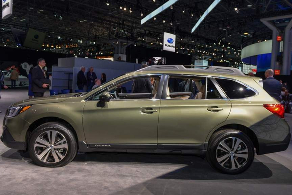 Przegląd kombi Subaru Outback Zdjęcie 1