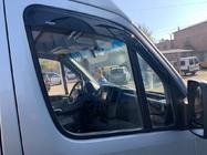 Volkswagen Crafter 2006-2016 Deflektory Okien (2 szt, Niken) zdjęcia 2