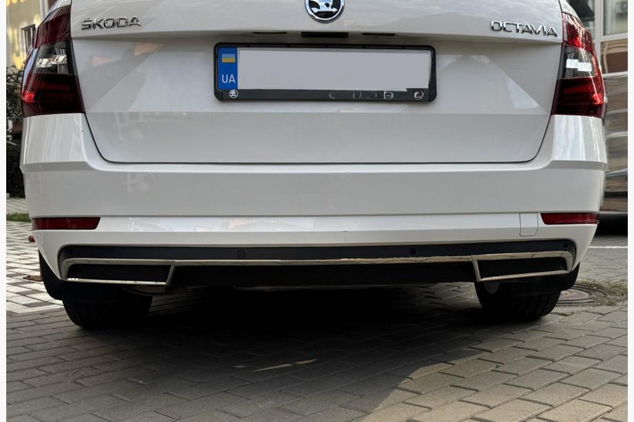 Skoda Octavia III A7 2013-2019 Obramowanie tylnego dyfuzora (2013-2017, stal nierdzewna) Zdjęcia 8