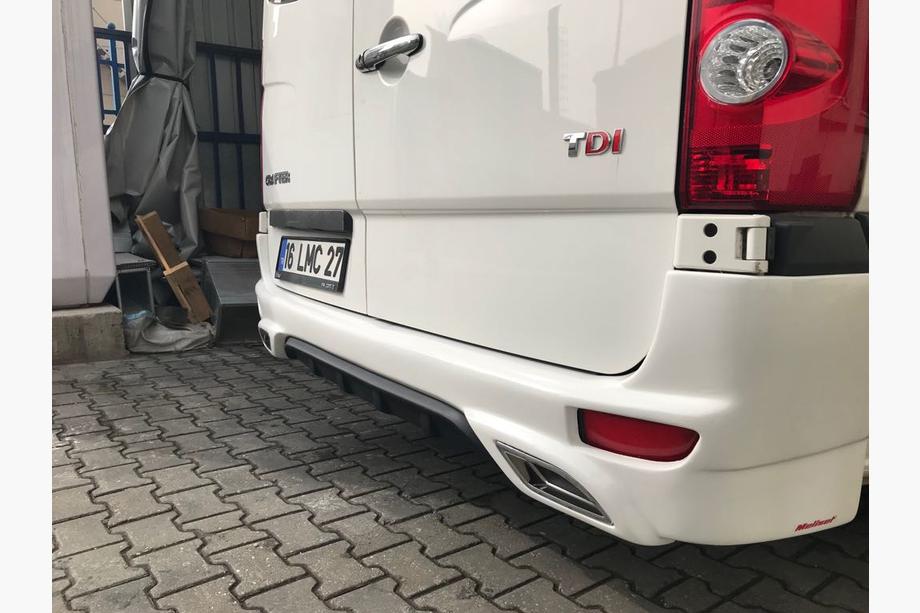Volkswagen Crafter 2006-2016 Nakładka na tylny zderzak V2 (pod lakierowanie) Zdjęcia 2