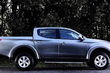 Pickup Mitsubishi L200 piątej generacji zdjęcia 2