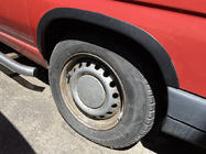 Mercedes Vito W638 1996-2003 Nakładki na nadkola (4 szt, czarne) Czarna Stal Nierdzewna zdjęcia 5
