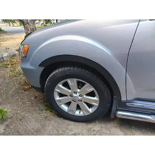 Nakładki na nadkola (4 szt, czarne) Mitsubishi Outlander 2006-2012 zdjęcia 2