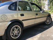 Opel Vectra B 1995-2002 Nakładki na nadkola (4 szt, czarne) zdjęcia 1