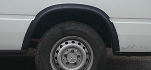 Volkswagen LT 1995-2006 Poszerzenia nadkoli (6 szt, czarne) zdjęcia 3