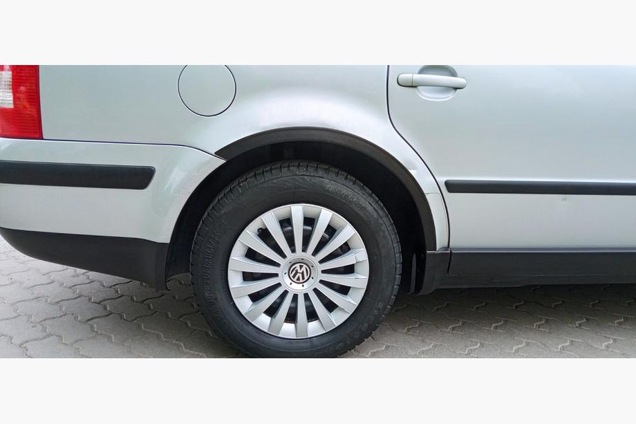 Volkswagen Passat B5 1997-2005 Nakładki na nadkola (4 szt, czarne) SW, 1996-2000, Metal Zdjęcia 11