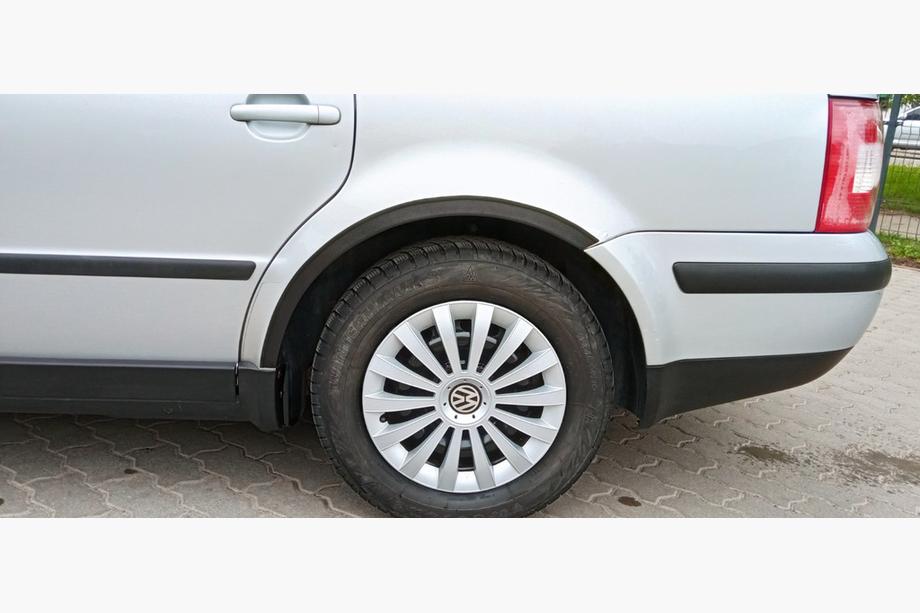 Volkswagen Passat B5 1997-2005 Nakładki na nadkola (4 szt, czarne) SW, 1996-2000, Metal Zdjęcia 6