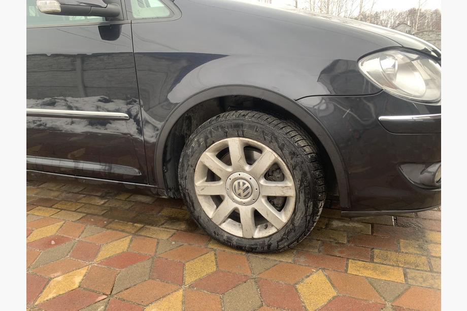 Volkswagen Touran 2003-2010 Nakładki na nadkola (4 szt, czarne) Zdjęcia 4