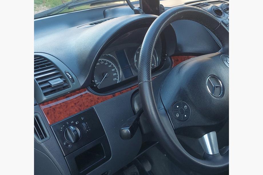 Mercedes Vito W639 2004-2014 Listwy ozdobne deski rozdzielczej (Meric, paski) 2006-2014, wzór drewna Zdjęcia 2