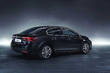Przegląd zaktualizowanego sedan Toyota Avensis zdjęcia 3